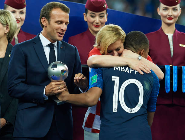 何詩蓓世錦賽奪金　為2024年完美作結　兩膺世界冠軍再獲奧運獎牌.