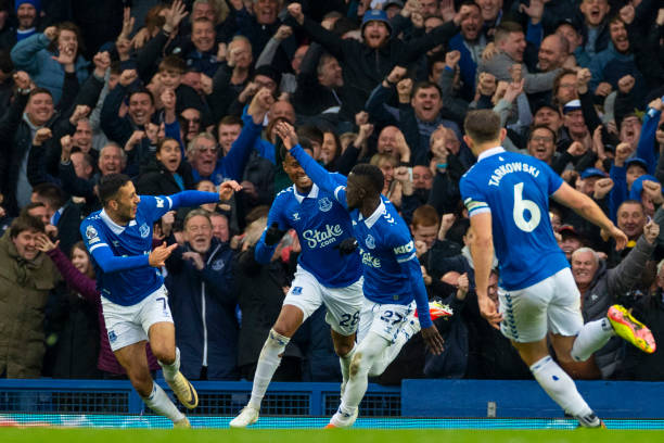 球队不仅展 球队不仅展